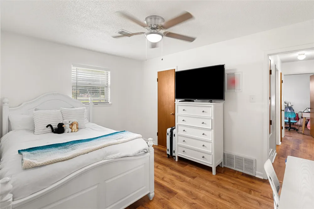 603 E 5th Street Muenster, TX 76252