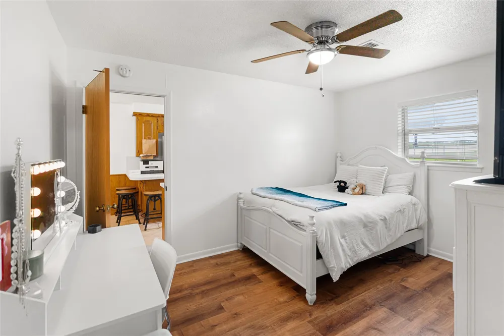 603 E 5th Street Muenster, TX 76252