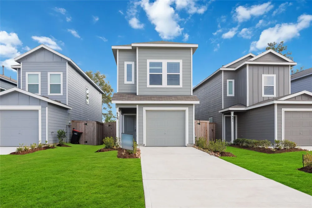 939 Pertuso Lane Huffman, TX 77336