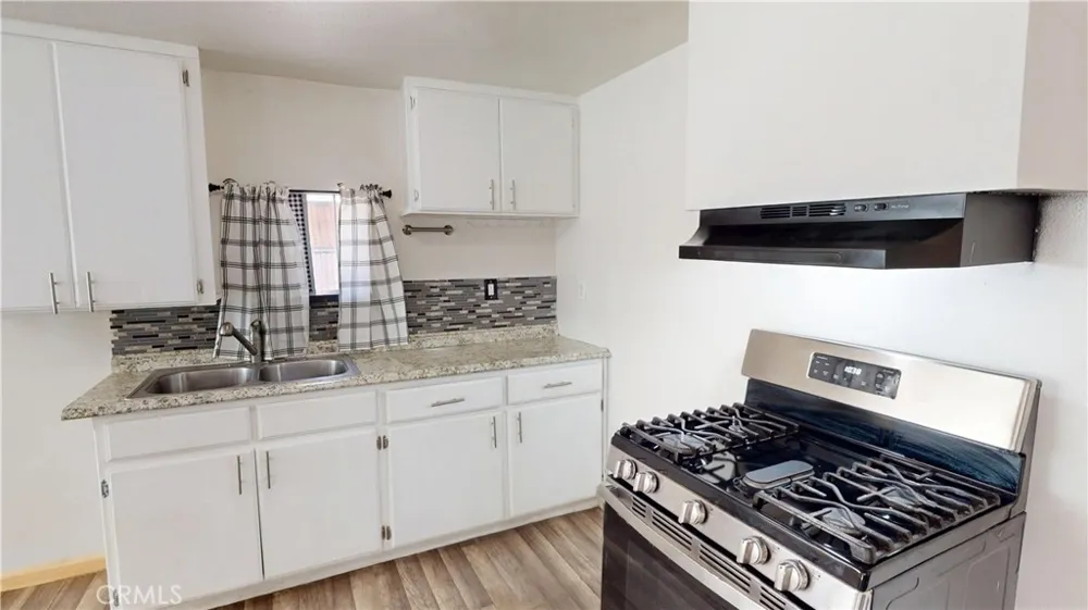 302 S Jackson Fresno, CA 93702
