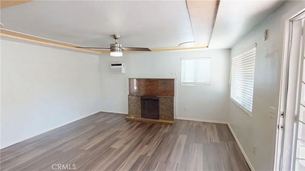 302 S Jackson Fresno, CA 93702