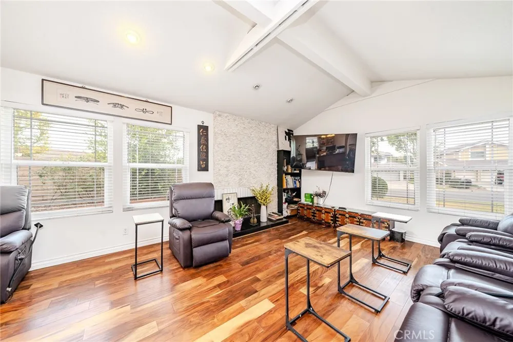 4994 Via Rosa Yorba Linda, CA 92887