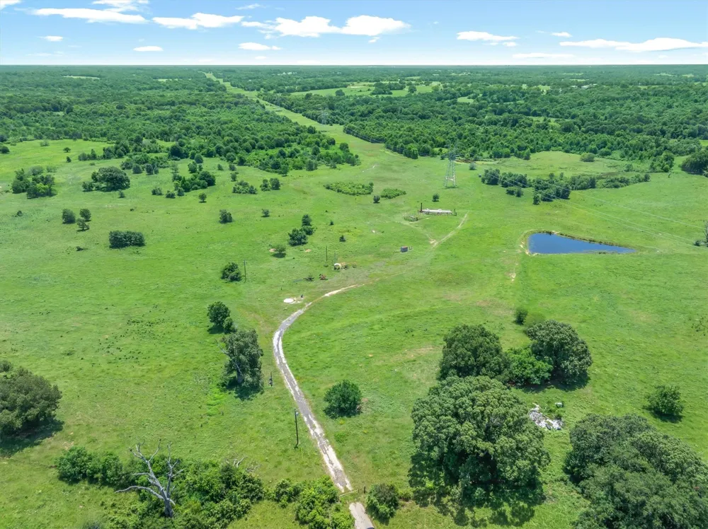 3300 Vz County Road 1903 Edgewood, TX 75117