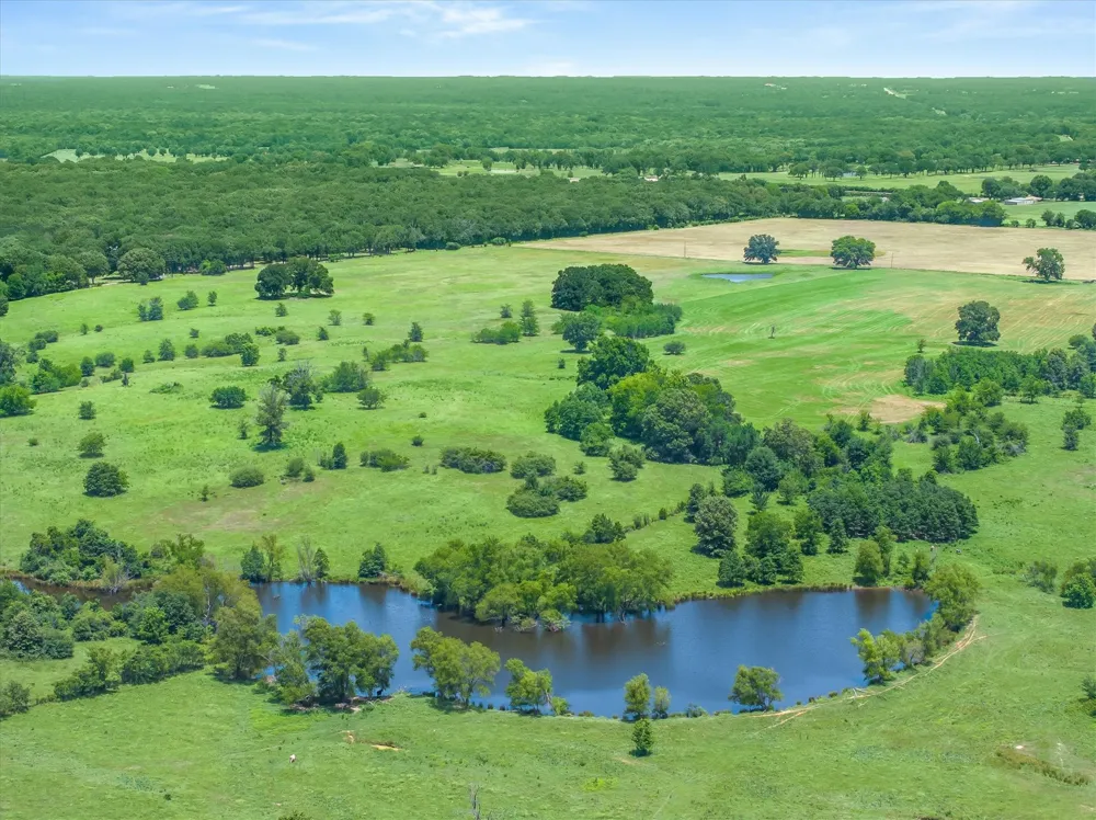 3300 Vz County Road 1903 Edgewood, TX 75117