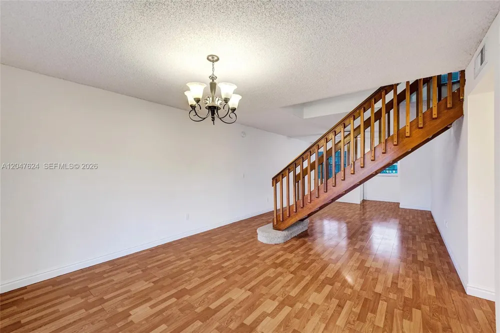 5028 SW 121st Ave Cooper City, FL 33330