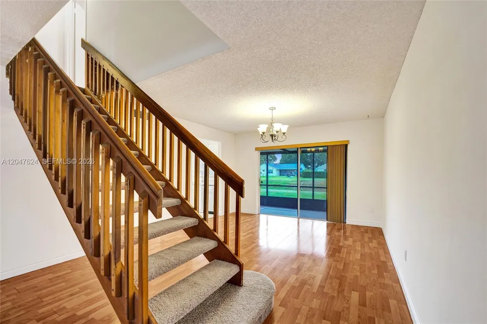5028 SW 121st Ave Cooper City, FL 33330