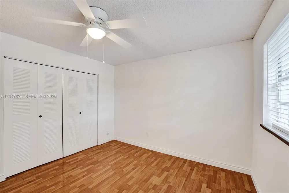 5028 SW 121st Ave Cooper City, FL 33330