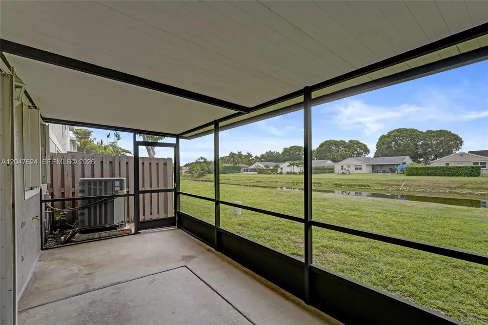5028 SW 121st Ave Cooper City, FL 33330