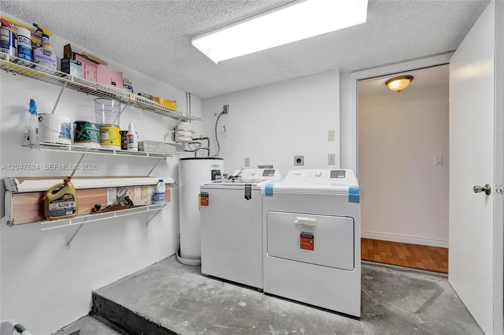 5028 SW 121st Ave Cooper City, FL 33330