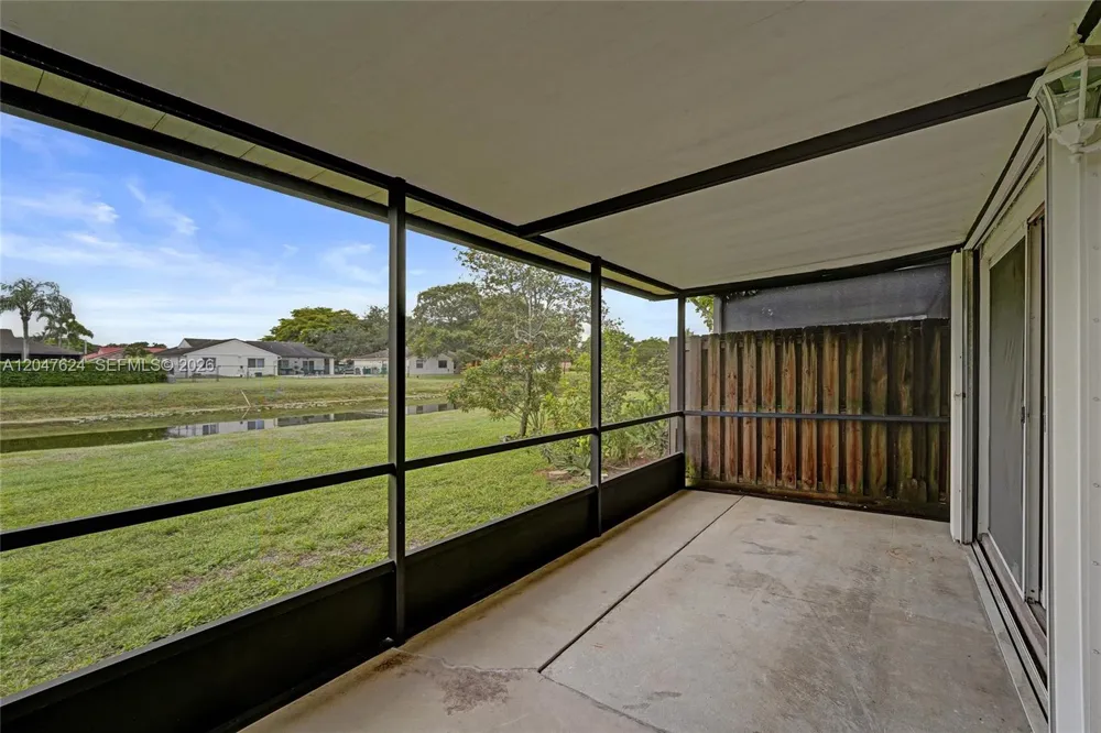5028 SW 121st Ave Cooper City, FL 33330