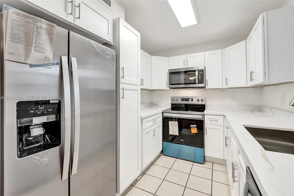 5028 SW 121st Ave Cooper City, FL 33330