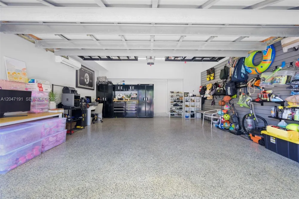 3030 NE 208th St Aventura, FL 33180