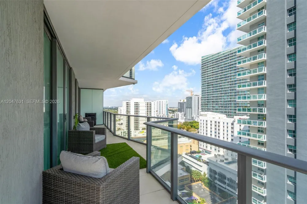1300 S Miami Ave #1601 Miami, FL 33130
