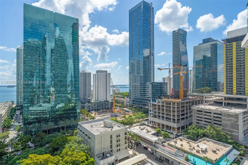 1300 S Miami Ave #1601 Miami, FL 33130