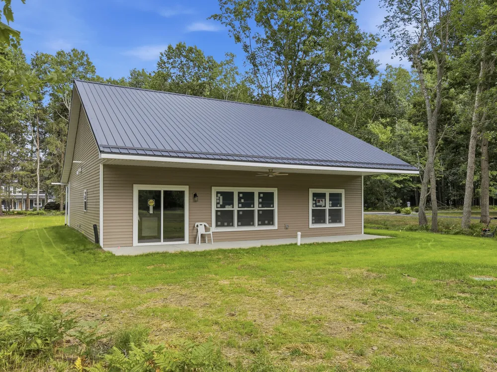 6805 Mayfair Drive Morton Township, MI 49346