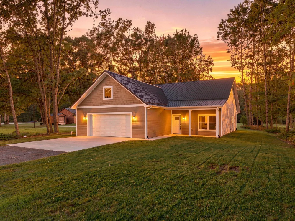 6805 Mayfair Drive Morton Township, MI 49346