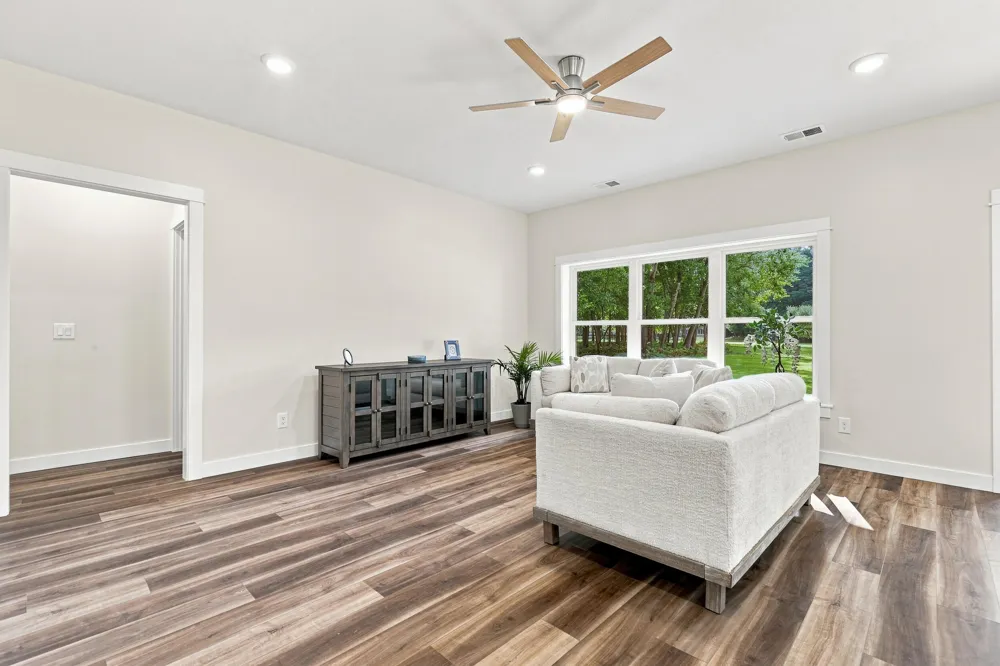 6805 Mayfair Drive Morton Township, MI 49346
