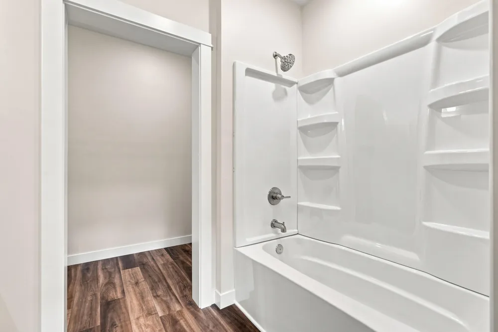6805 Mayfair Drive Morton Township, MI 49346