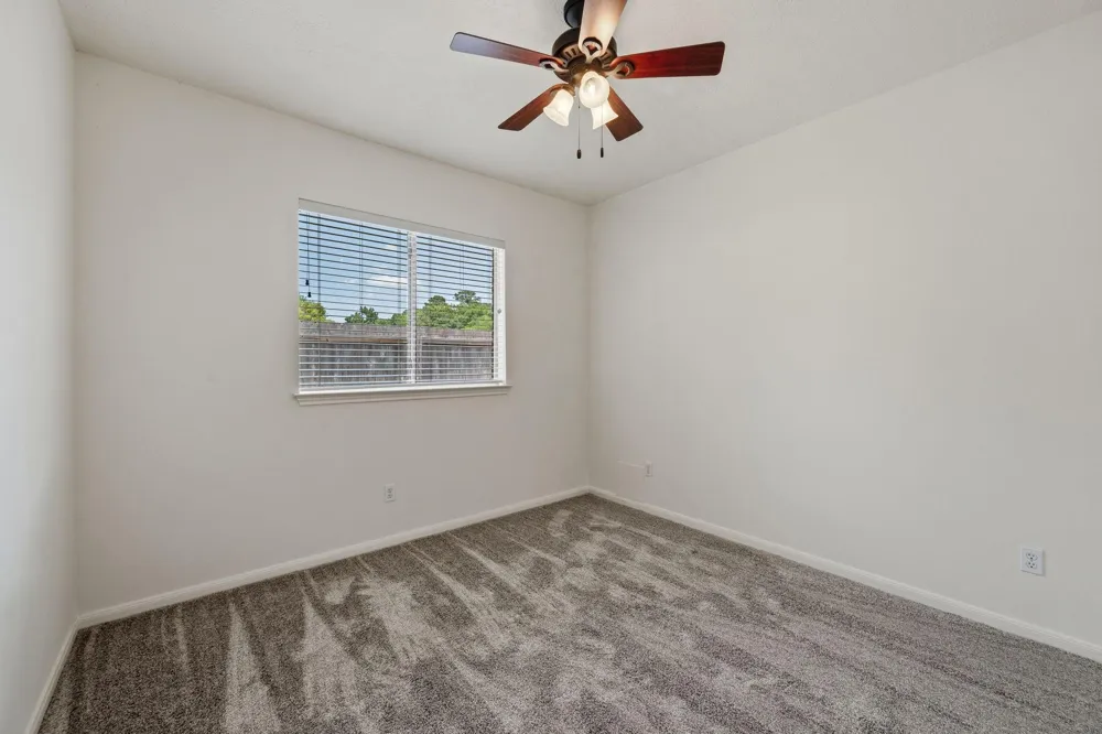 1914 Eastwood Lake Court Kingwood, TX 77339
