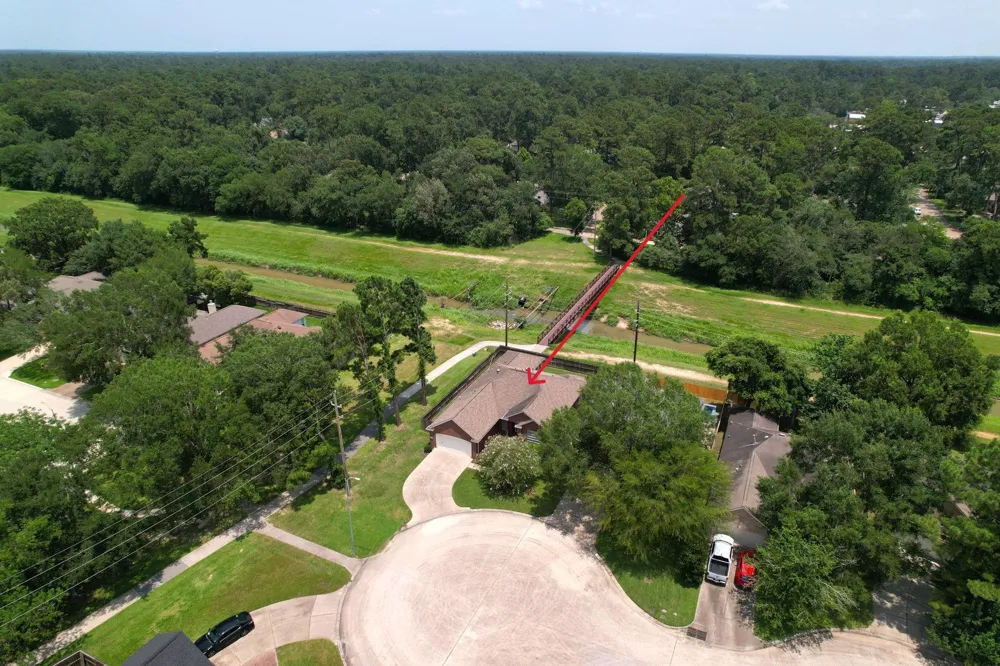 1914 Eastwood Lake Court Kingwood, TX 77339
