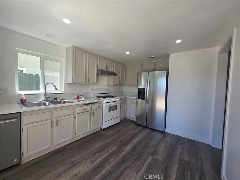 7800 Reagan Jurupa Valley, CA 92509