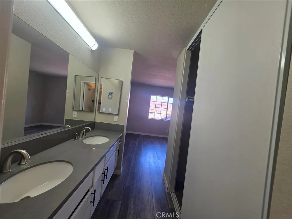 7800 Reagan Jurupa Valley, CA 92509