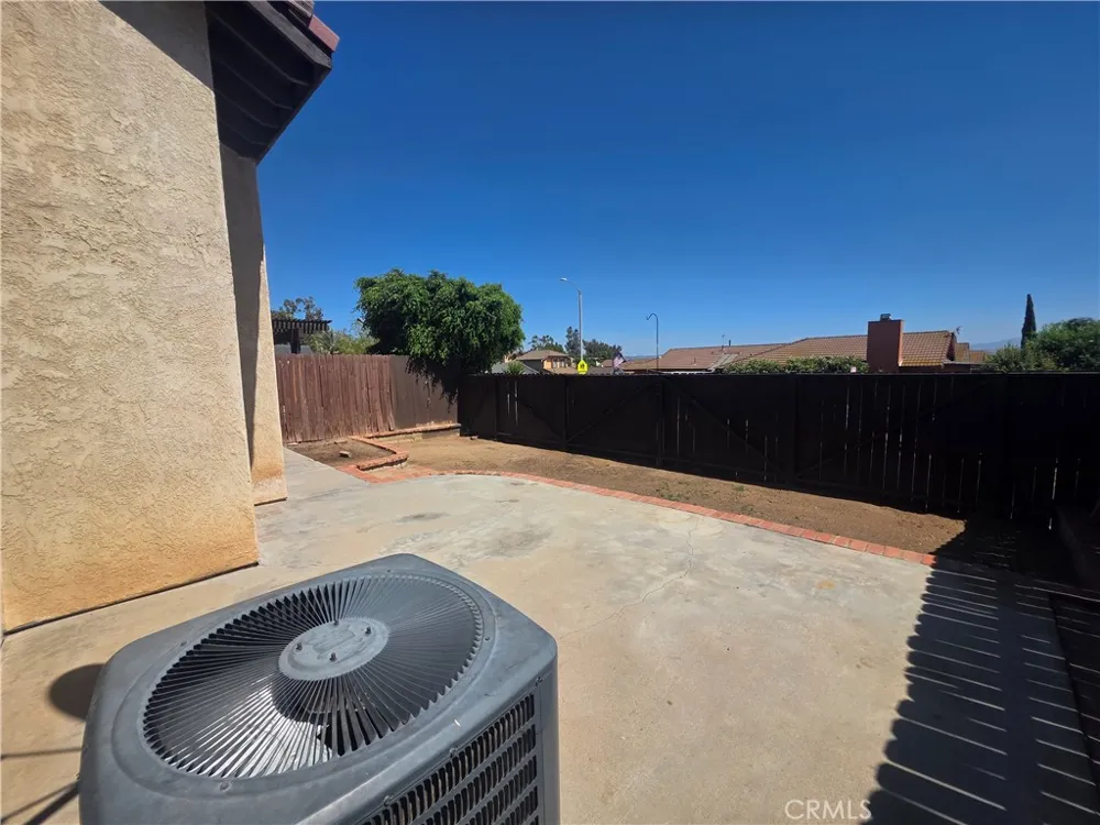 7800 Reagan Jurupa Valley, CA 92509