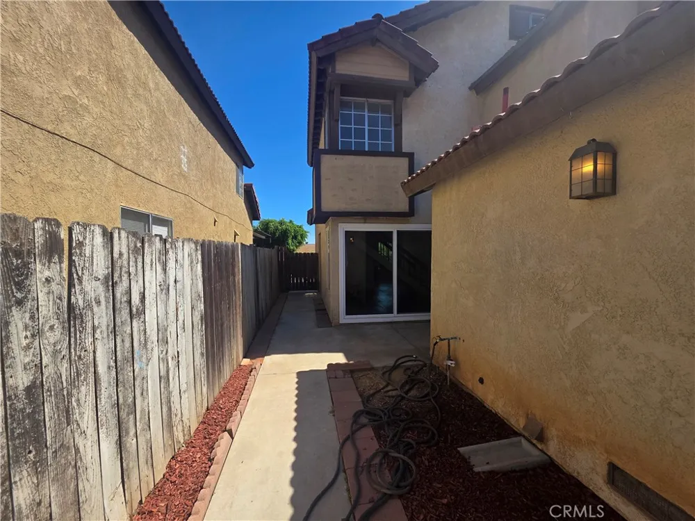 7800 Reagan Jurupa Valley, CA 92509