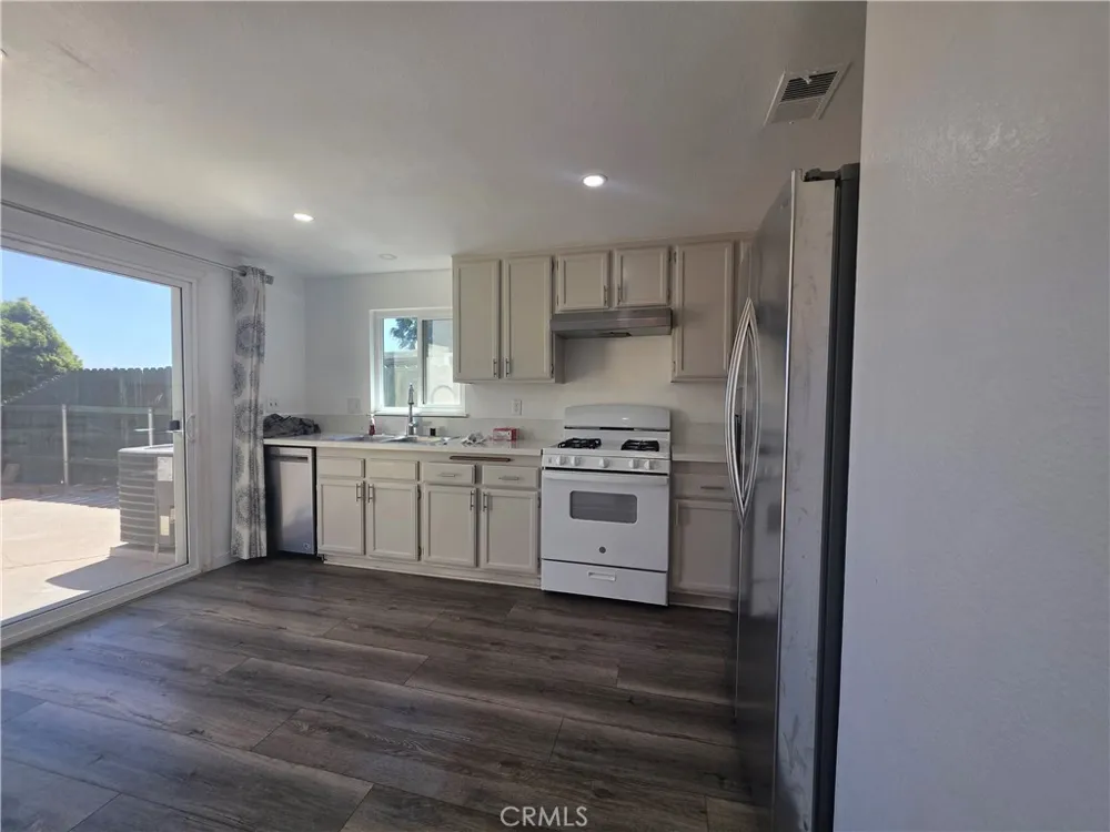 7800 Reagan Jurupa Valley, CA 92509
