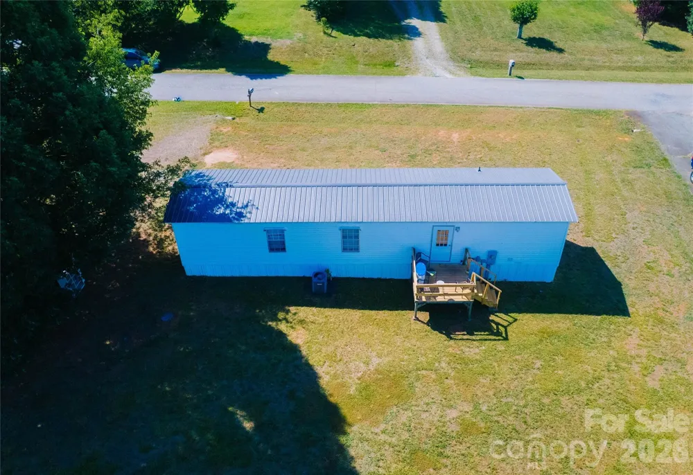 1341 Freedom Lane Newton, NC 28658