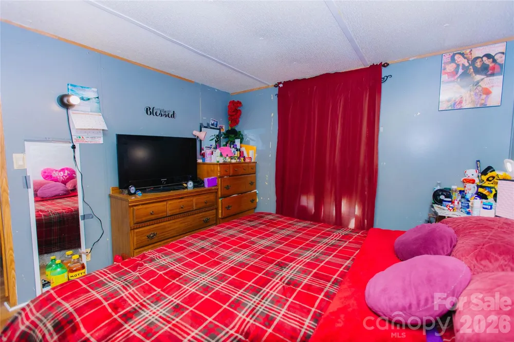 1341 Freedom Lane Newton, NC 28658