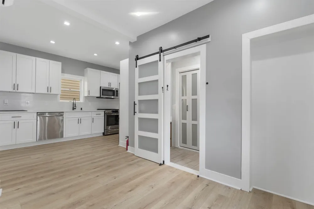 4317 COTTAGE AVE North Bergen, NJ 07047