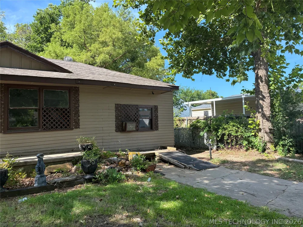 422 Ash Street Ardmore, OK 73401