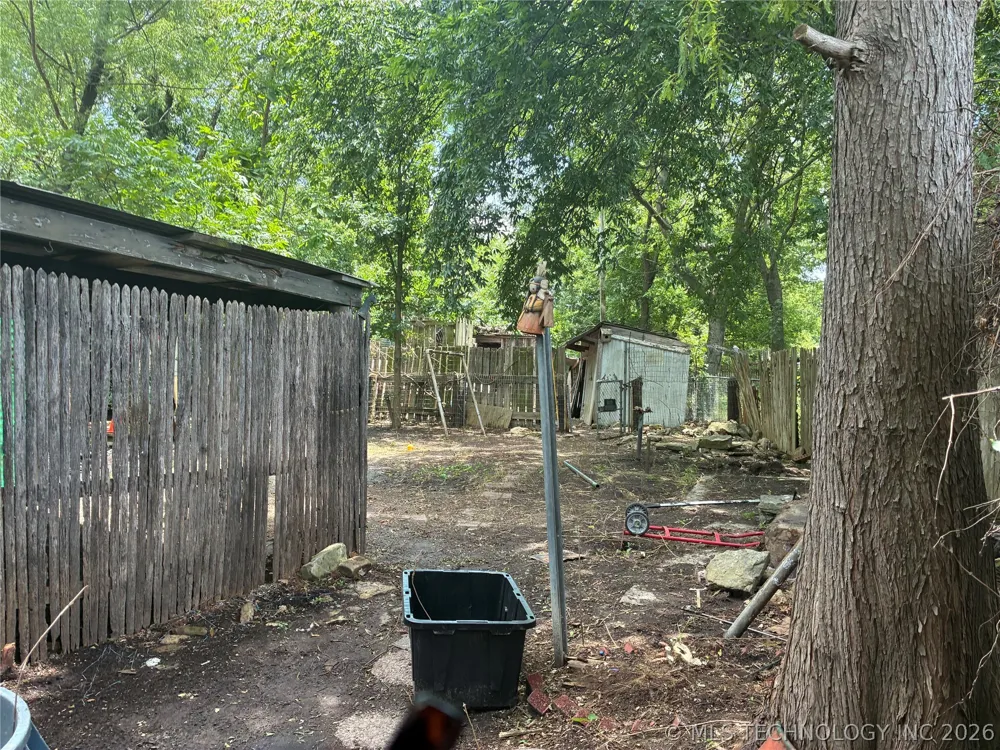 422 Ash Street Ardmore, OK 73401
