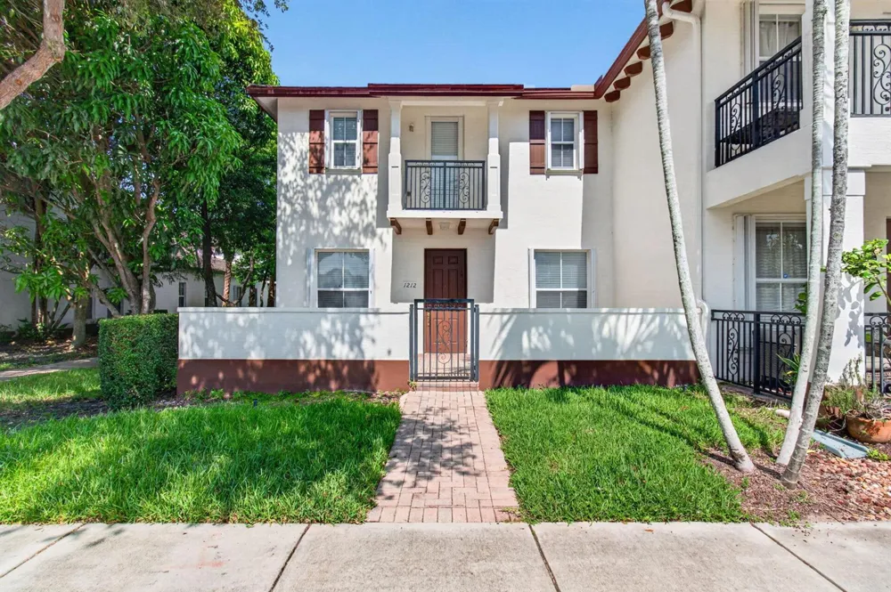 4651 Mimosa Terrace #1212 Coconut Creek, FL 33073