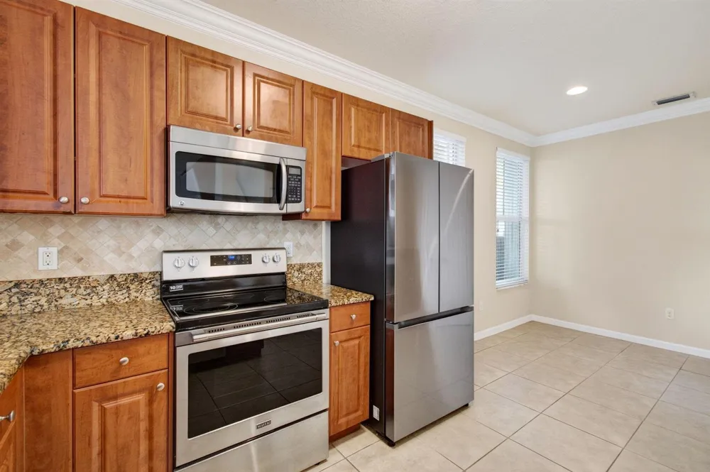 4651 Mimosa Terrace #1212 Coconut Creek, FL 33073