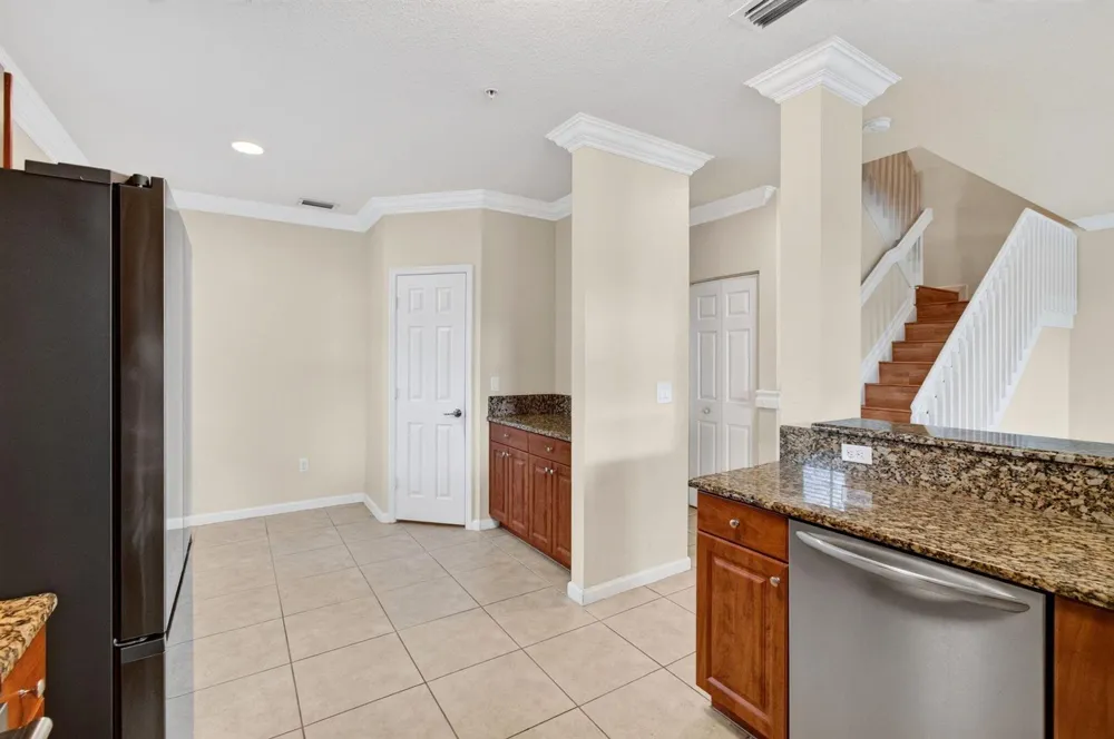 4651 Mimosa Terrace #1212 Coconut Creek, FL 33073