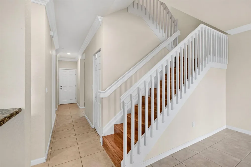 4651 Mimosa Terrace #1212 Coconut Creek, FL 33073