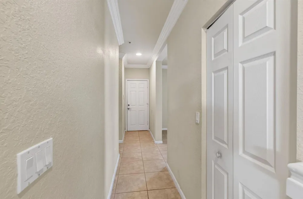 4651 Mimosa Terrace #1212 Coconut Creek, FL 33073