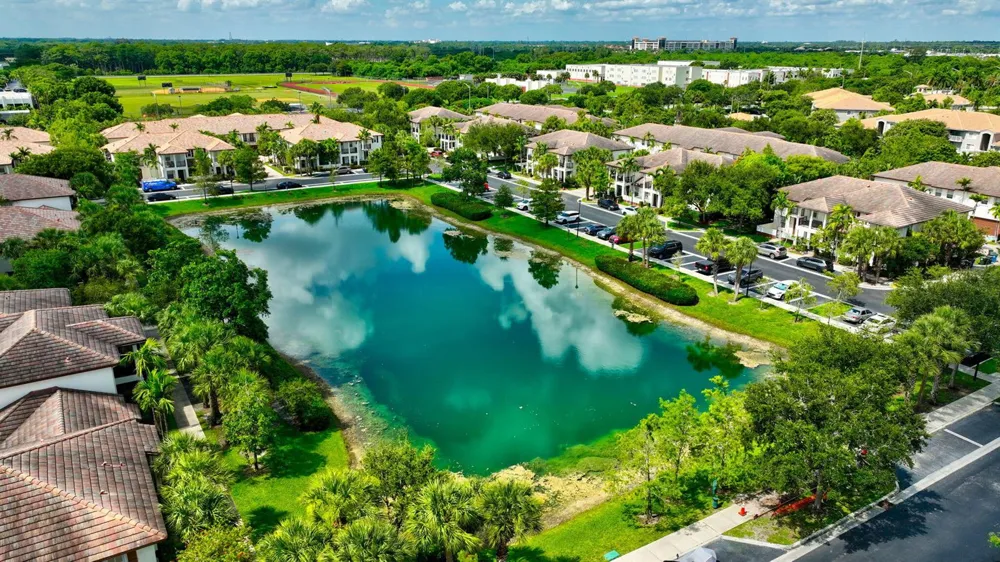 4651 Mimosa Terrace #1212 Coconut Creek, FL 33073