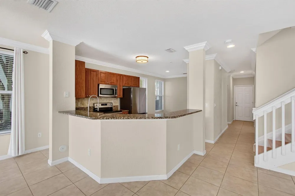 4651 Mimosa Terrace #1212 Coconut Creek, FL 33073
