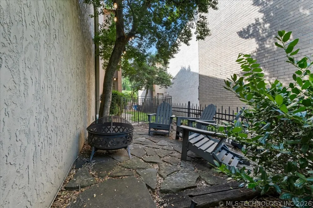 3809 E 66th Street Tulsa, OK 74136