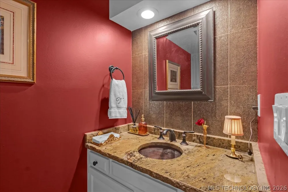 3809 E 66th Street Tulsa, OK 74136