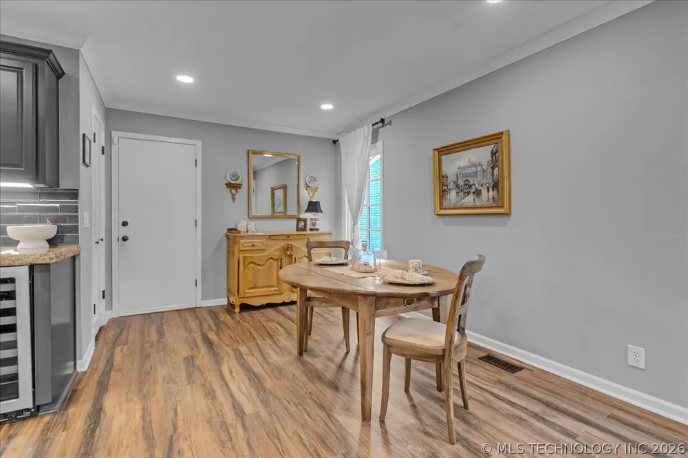 3809 E 66th Street Tulsa, OK 74136