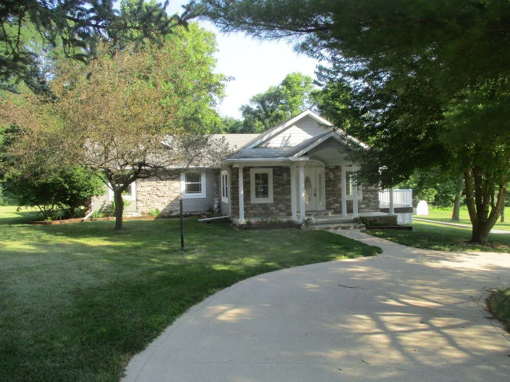 57530 Cool Water Lane Colon Township, MI 49040