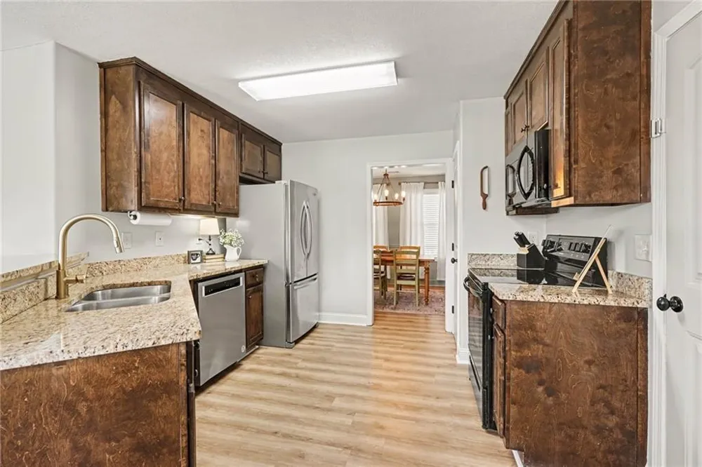 120 Goldshore Way Statham, GA 30666