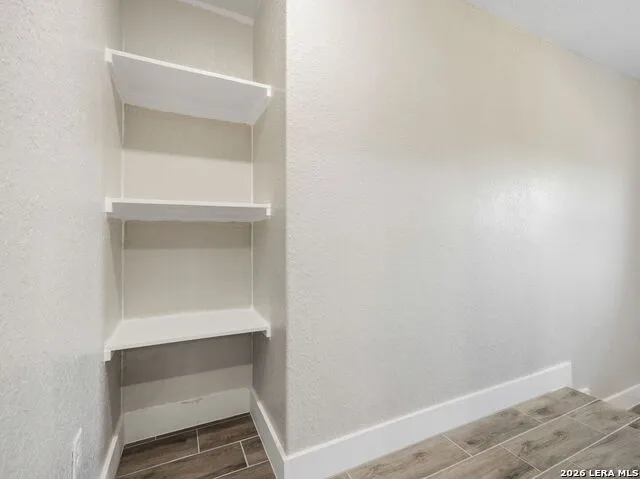 117 W SHORT MEADOW DR Lytle, TX 78052