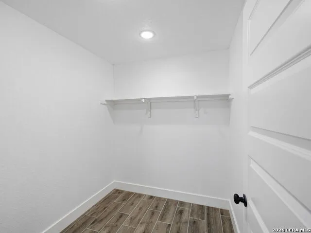 117 W SHORT MEADOW DR Lytle, TX 78052