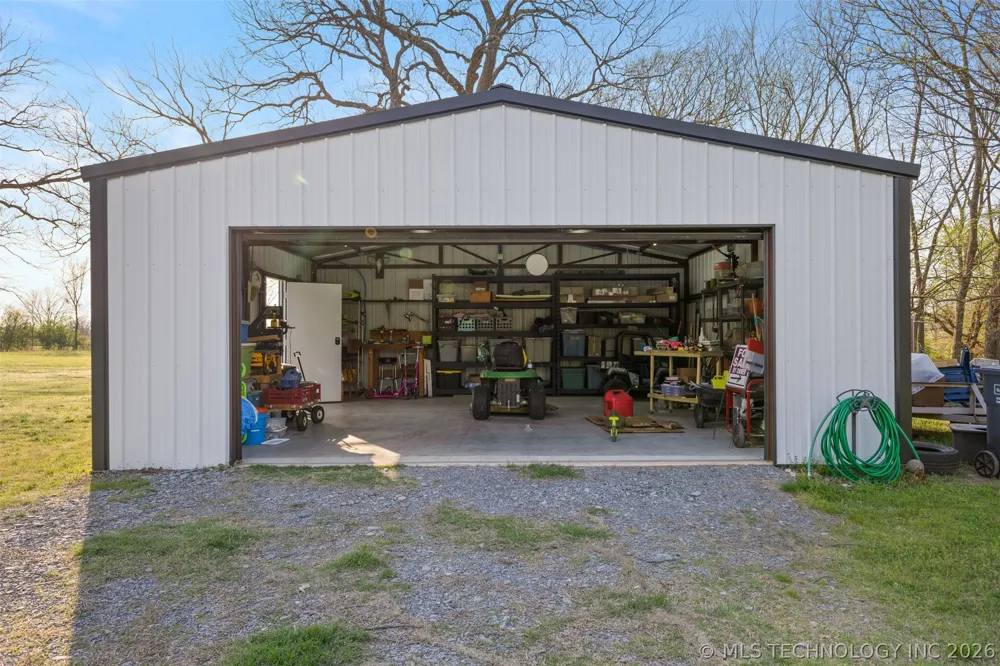 22841 County Road 3620 Stonewall, OK 74871