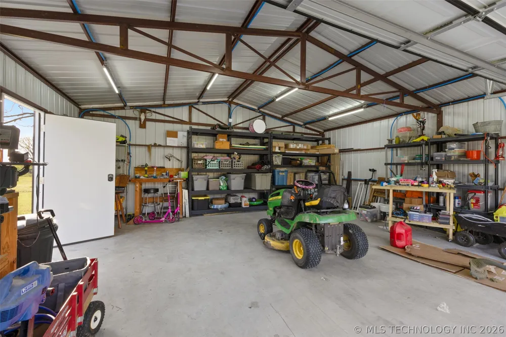 22841 County Road 3620 Stonewall, OK 74871